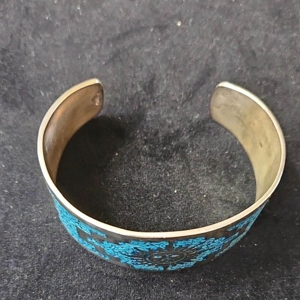 Turquoise Sun Inlay Cuff Bracelet - Blue Turquoise Design - Picture 8 of 8